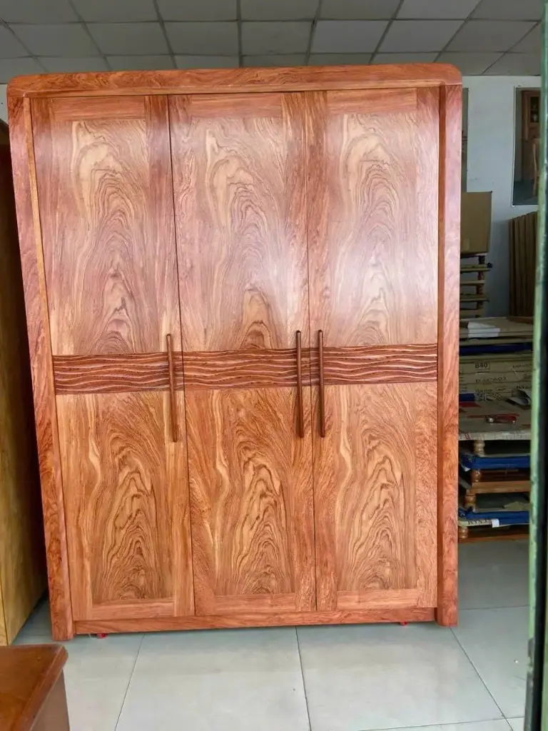Tủ Ba Cánh Sóng Hương Đá