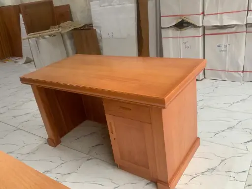 Bàn Làm Việc Gõ Đỏ 1M4